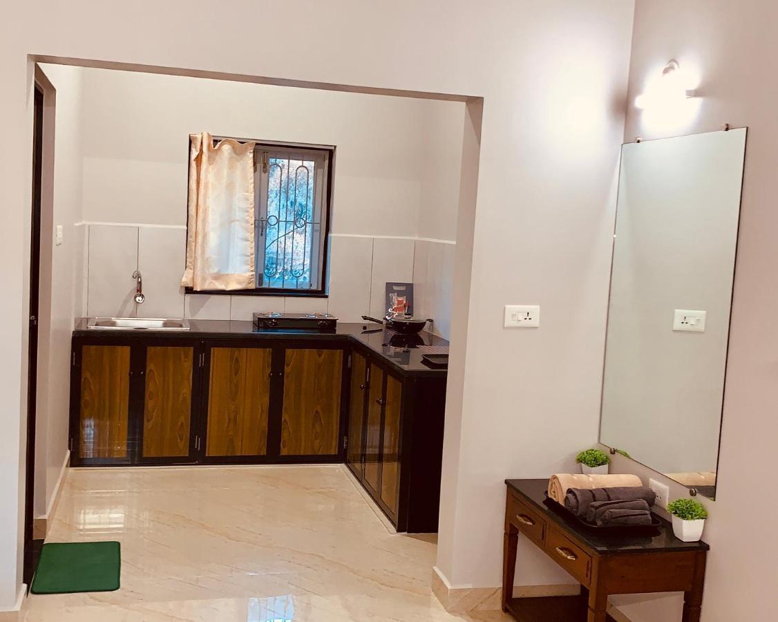 Stan-Inn, North Goa, Vagator, With Strong Wifi,Free Private Parking & Kitchen, Can Cook Where You Stay Εξωτερικό φωτογραφία